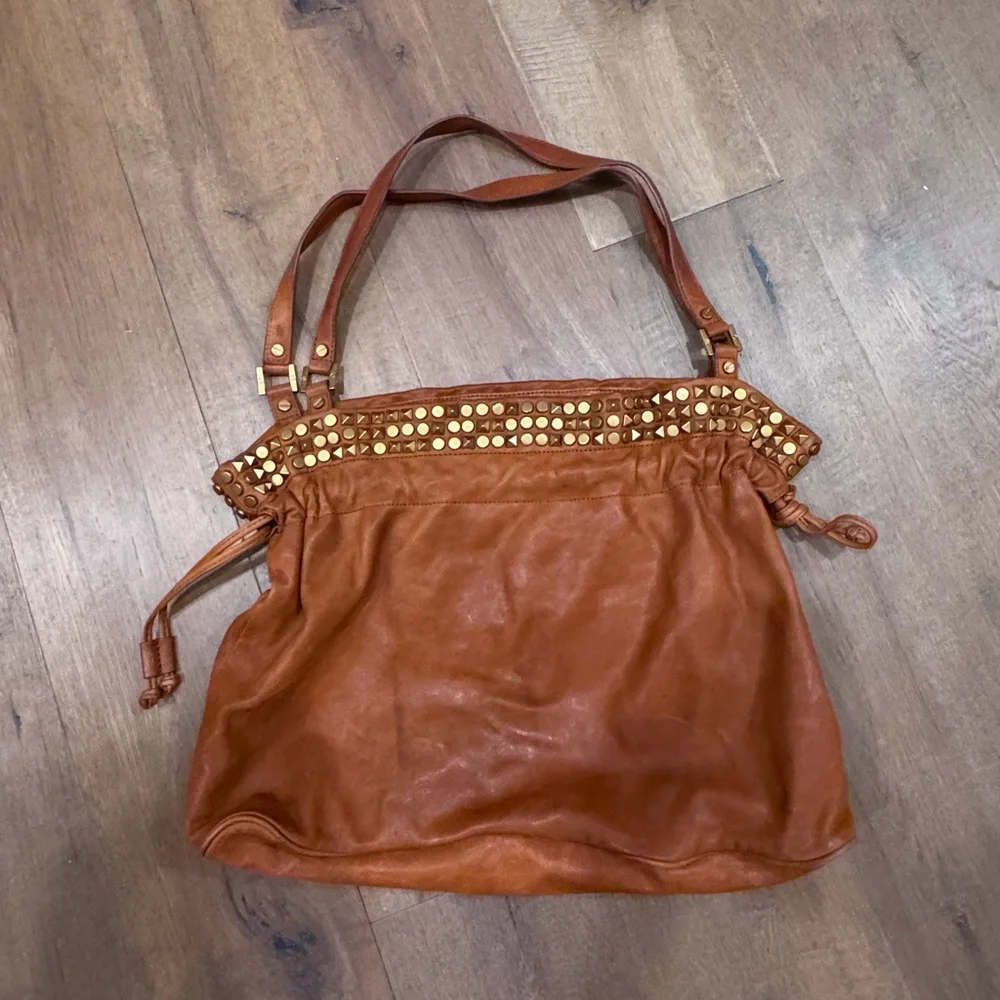 Tory Burch - Studded Tan Leather Tote Bag - Picture 2 of 5